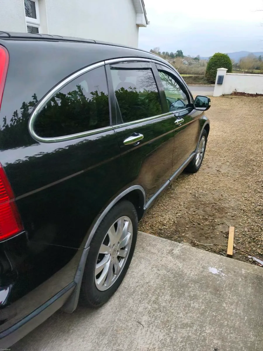 Honda CRV 2.2D. AWD - Image 2