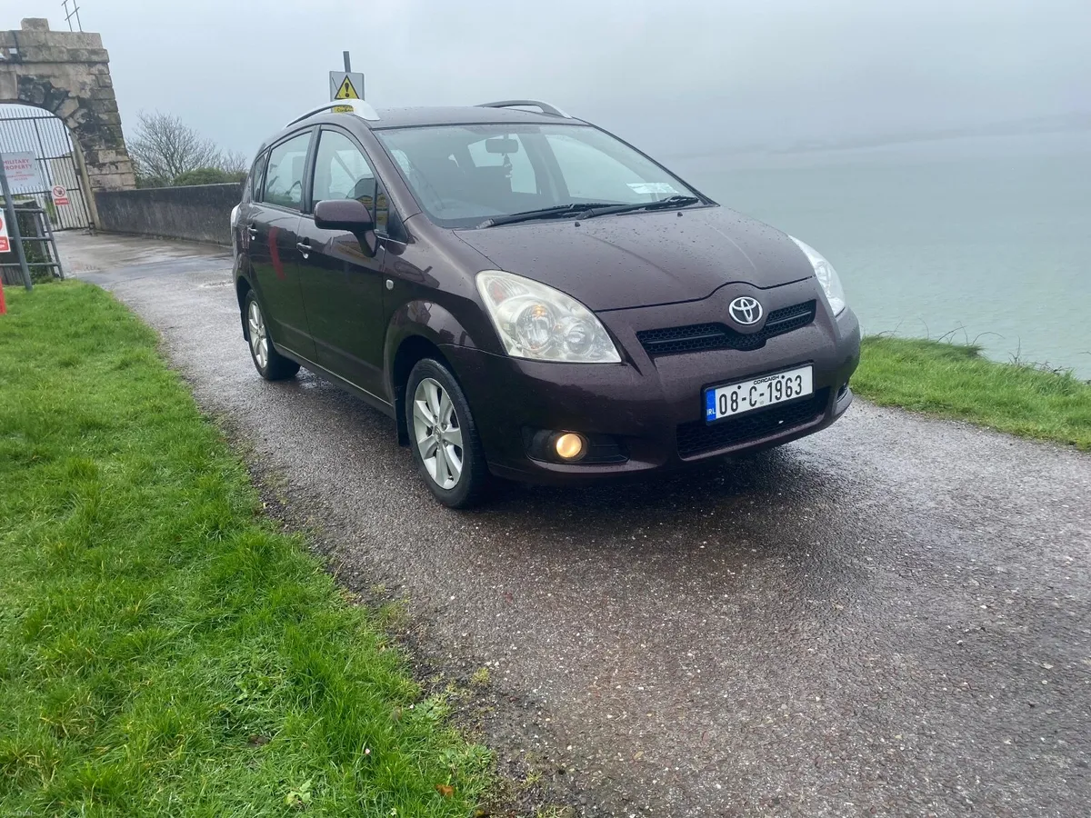 Toyota Corolla 2008 - Image 1