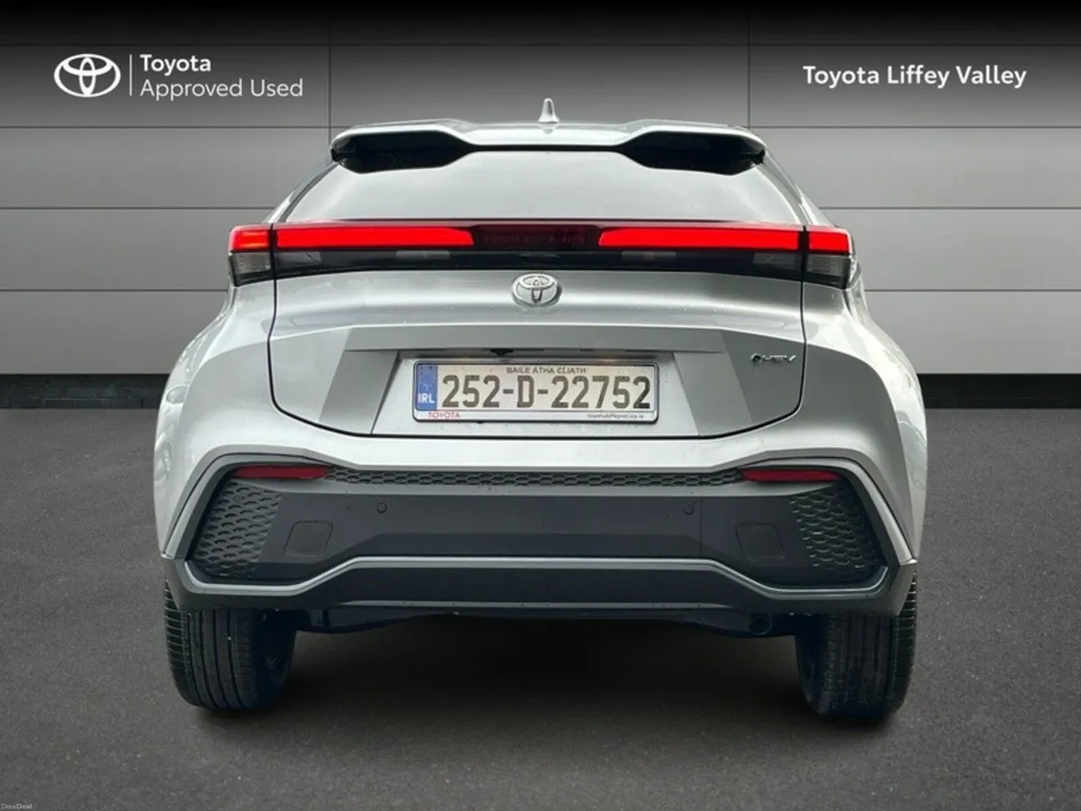 Toyota C-HR C-HR HYBRID SPORT 1.8 - Image 4