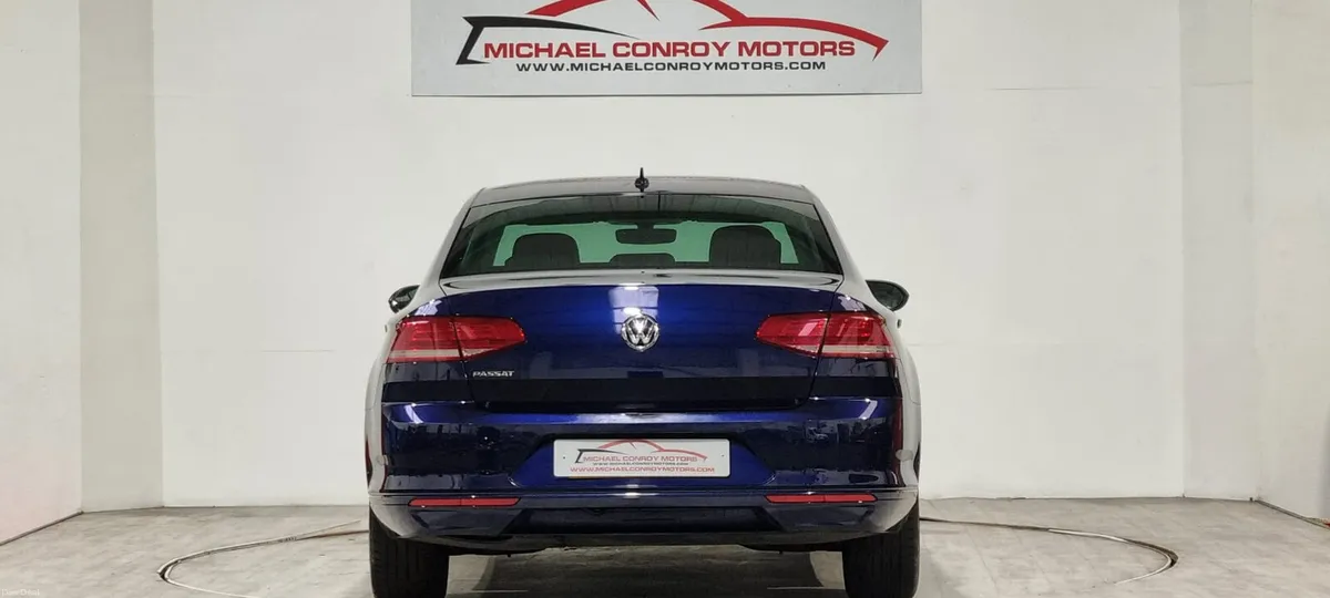Volkswagen Passat 2018 SE Business - Image 4
