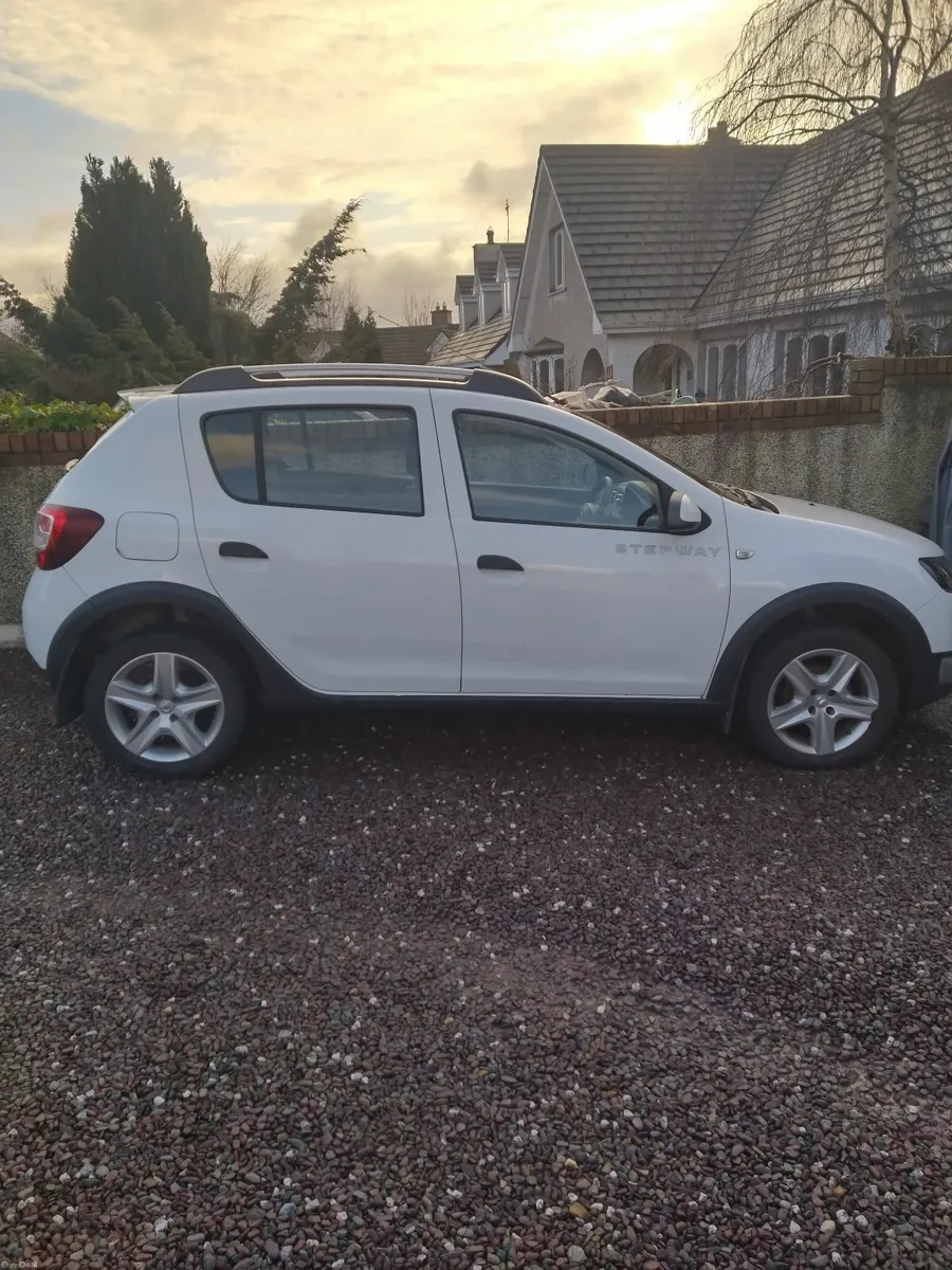 Dacia Sandero Stepway 2014 - Image 1