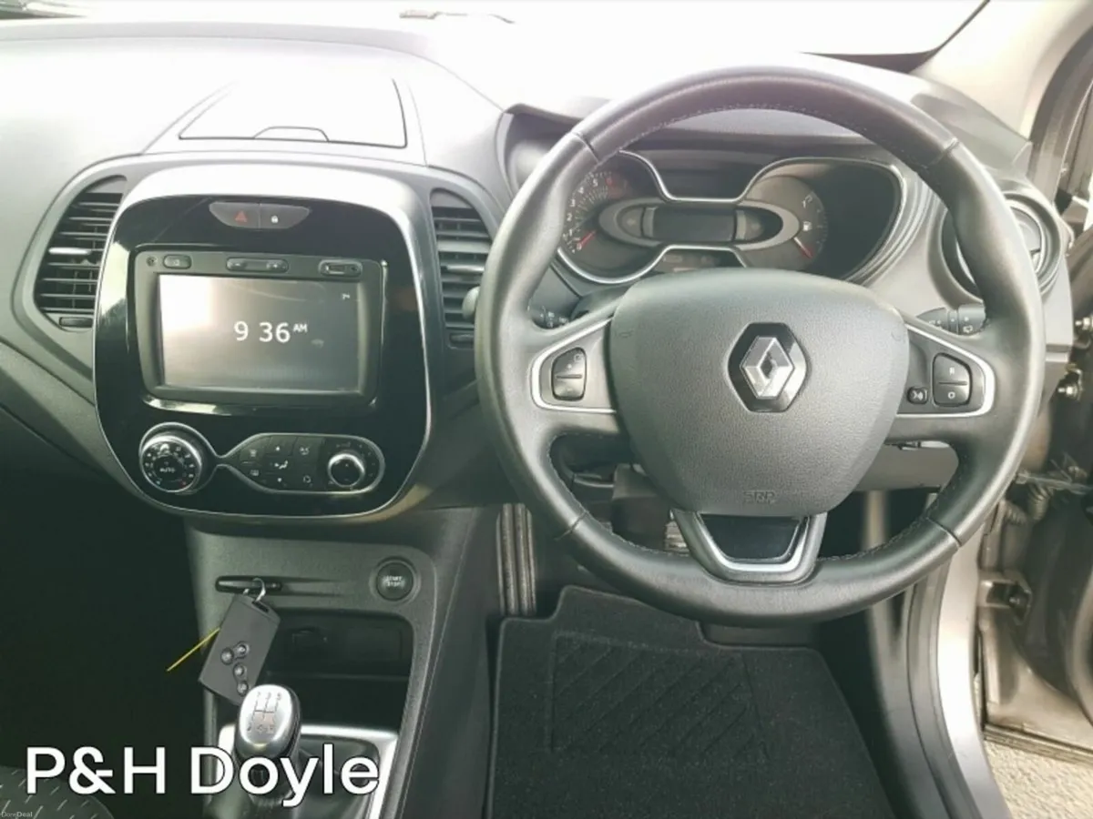 Renault Captur DYNAMIQUE NAV - Image 2