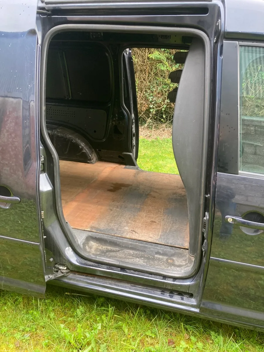 Volkswagen Caddy 2016 - Image 4