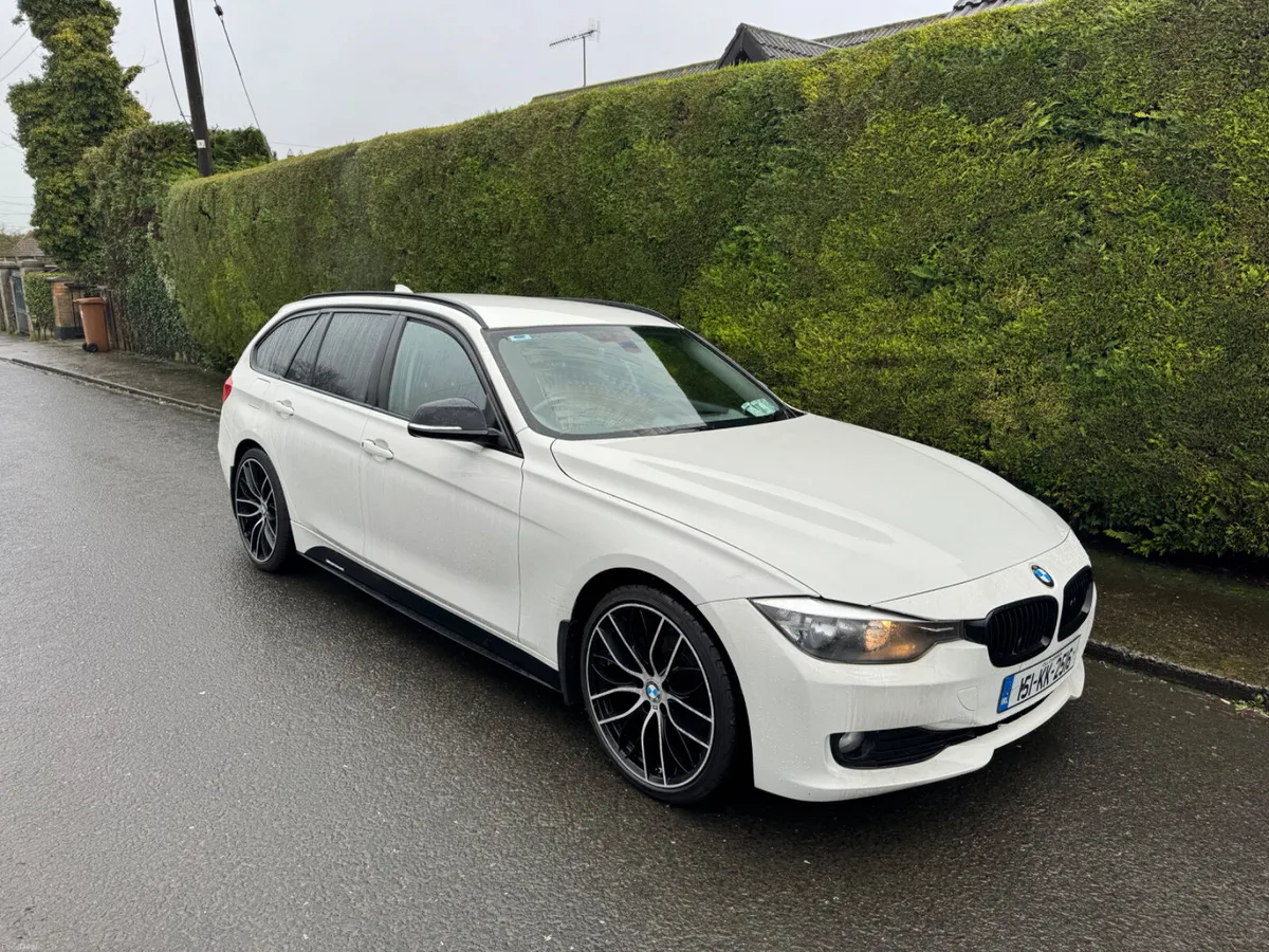 BMW 320d dynamics sport touring - Image 1
