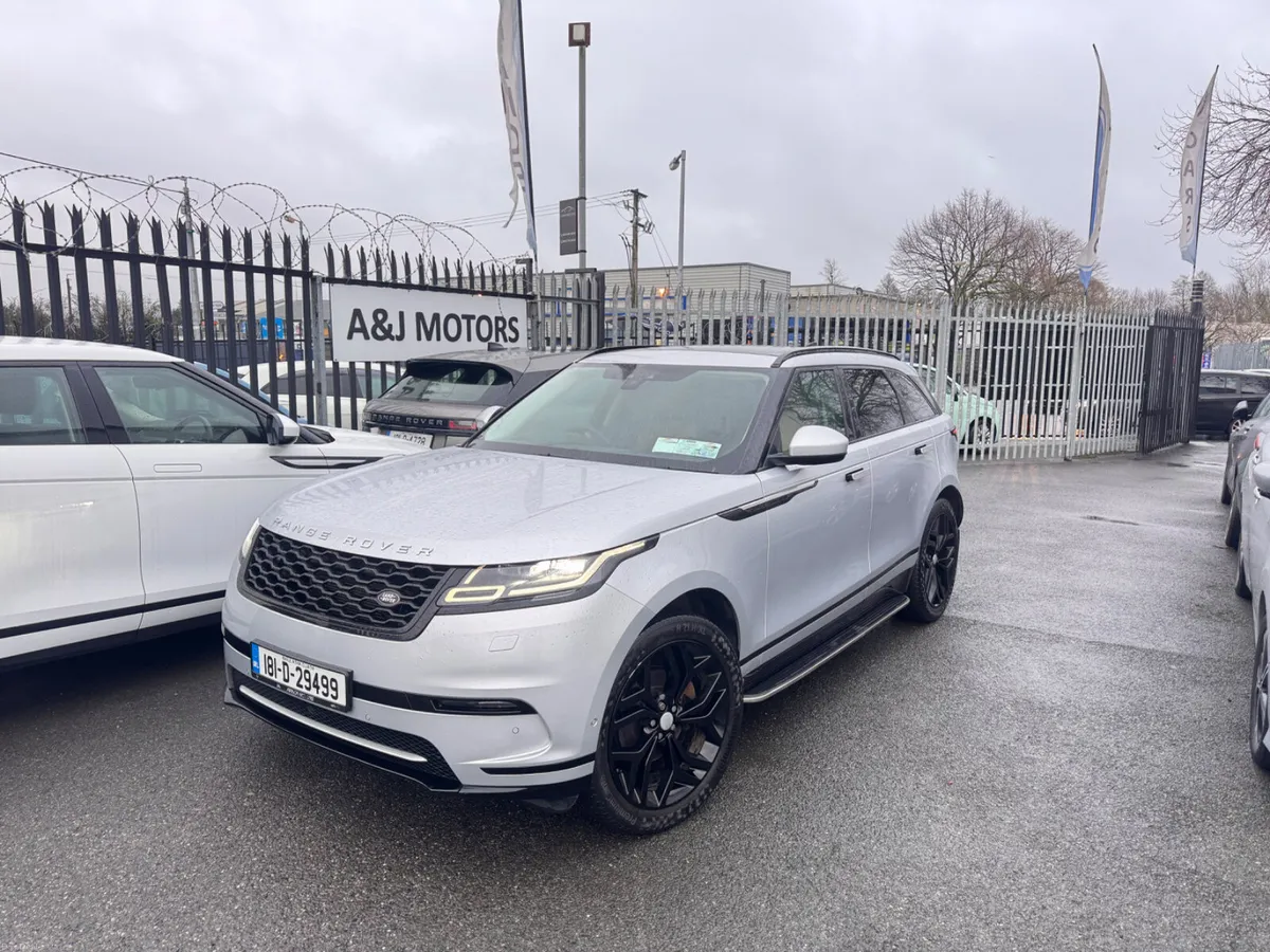 Land Rover Velar Glass Roof Automatic - Image 1