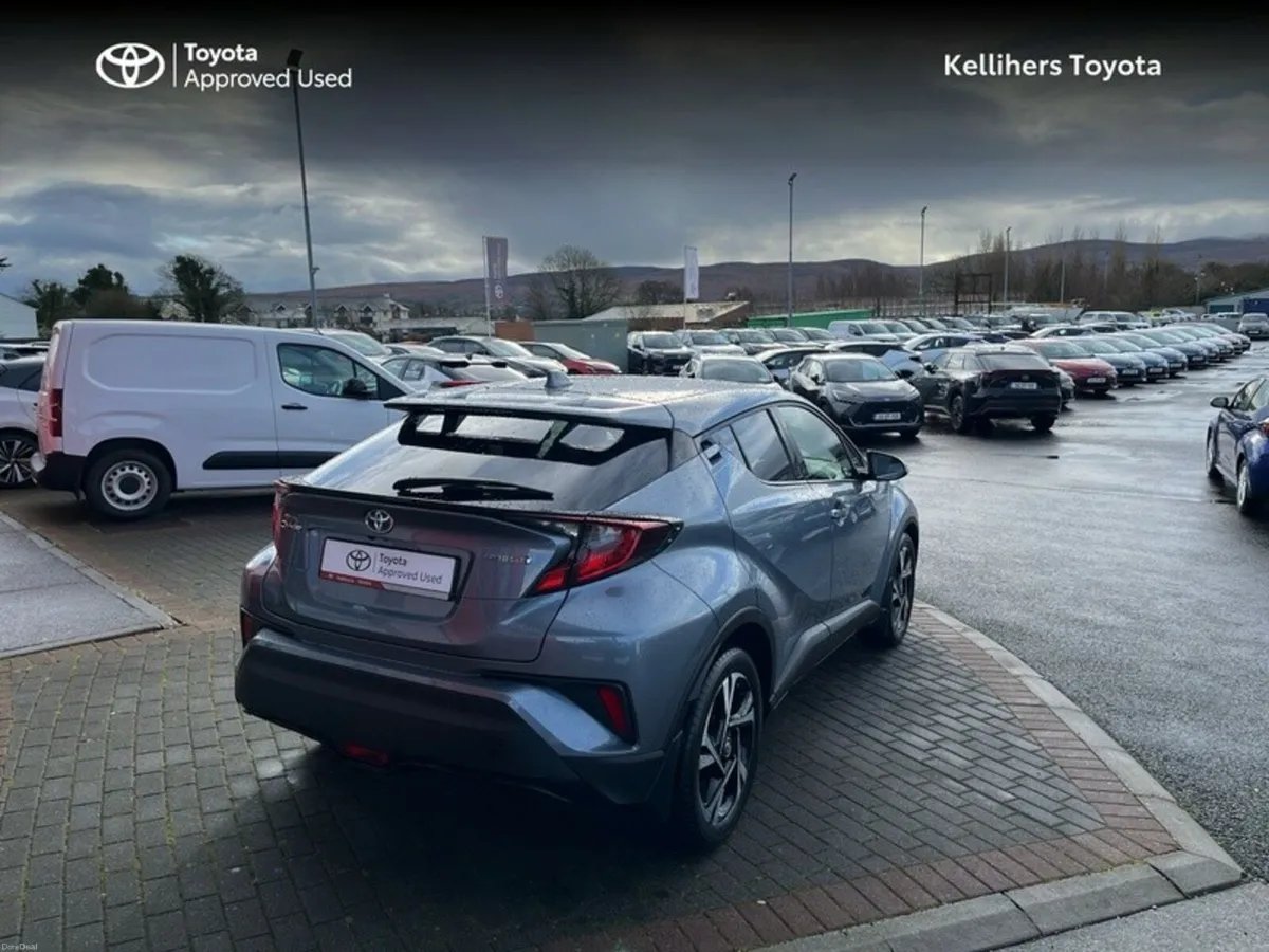 Toyota C-HR C-HR HYBRID SPORT - Image 2