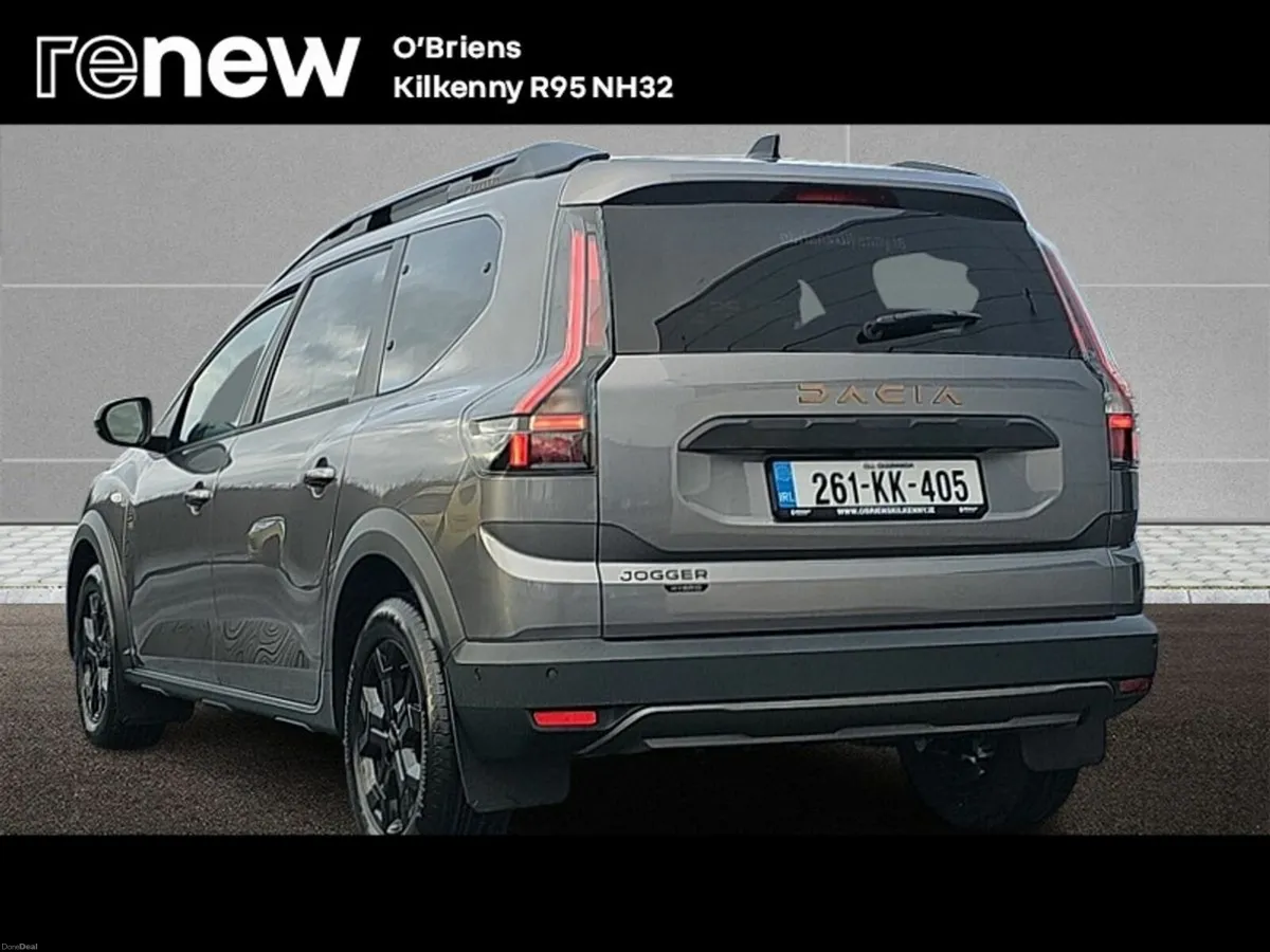 Dacia Jogger EXTREME HEV *HYBRID* 1.8 155 BHP AUTO - Image 3
