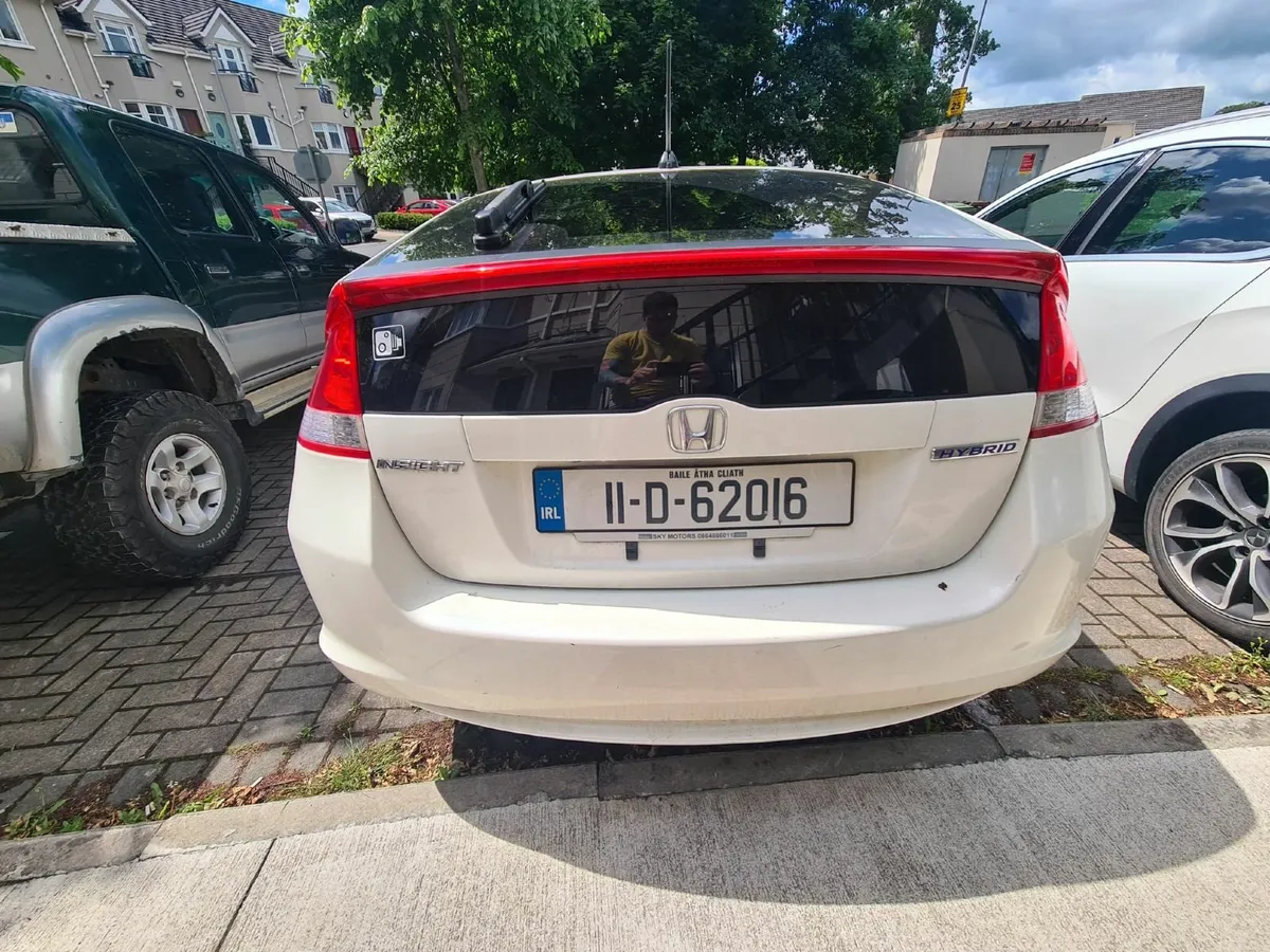 Honda Insight 2011 Fresh nct - Image 2
