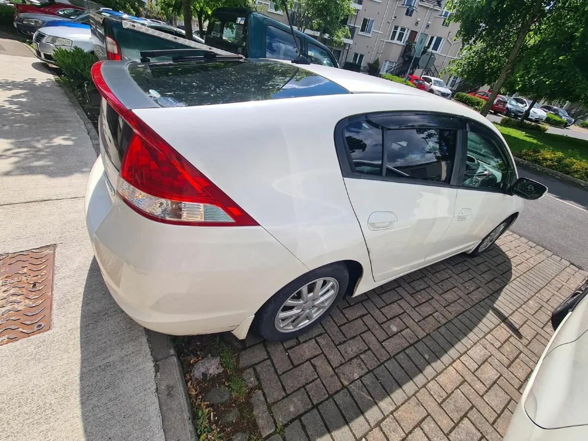 Honda Insight 2011 Fresh nct - Image 3