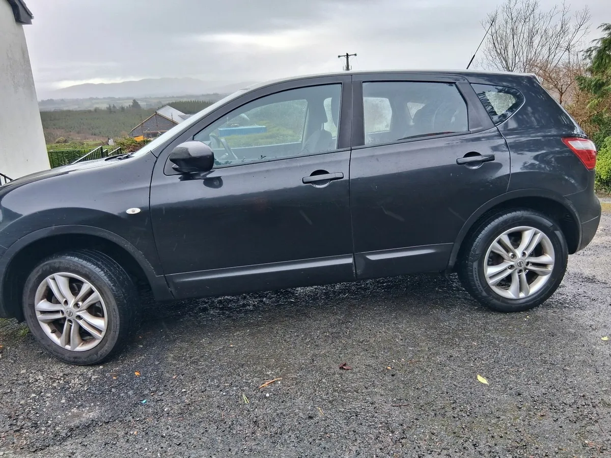 Nissan Qashqai 2010 - Image 3