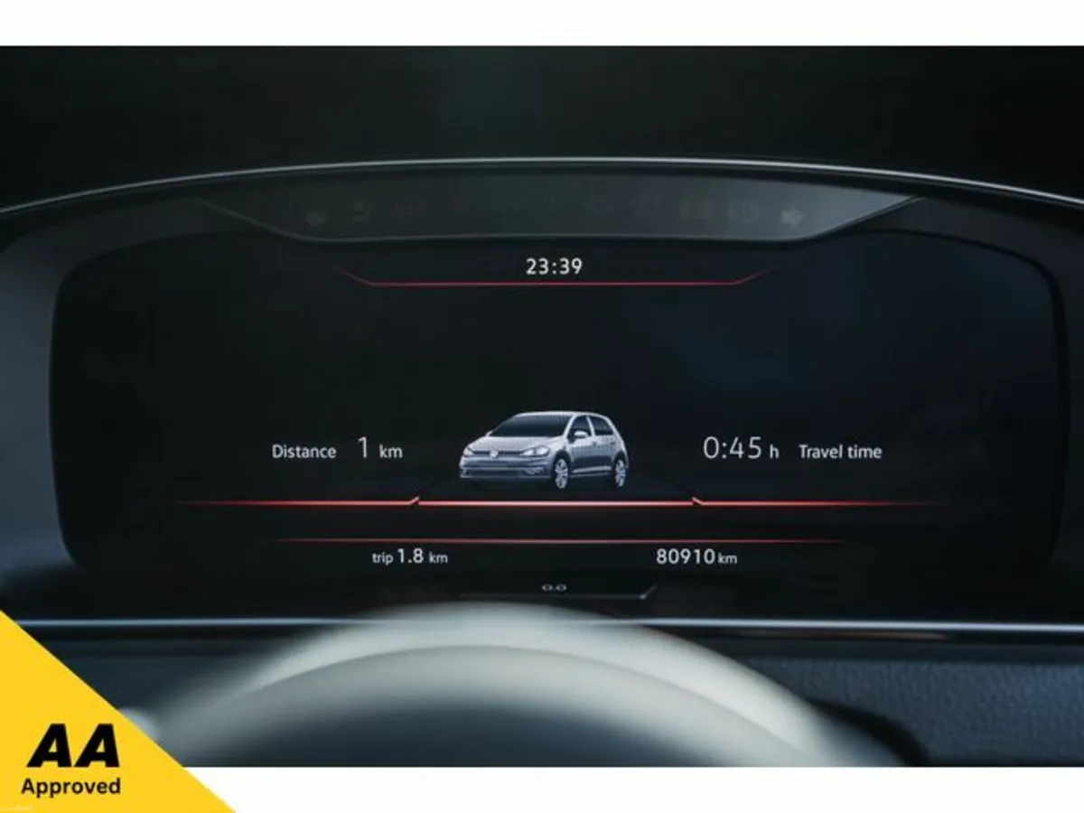 Volkswagen Golf 2.0 GTI Automatic, Reversing camer - Image 2