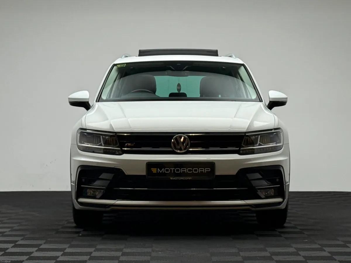 Volkswagen Tiguan R-LINE 2.0TDI 150HP *PAN ROOF* - Image 2