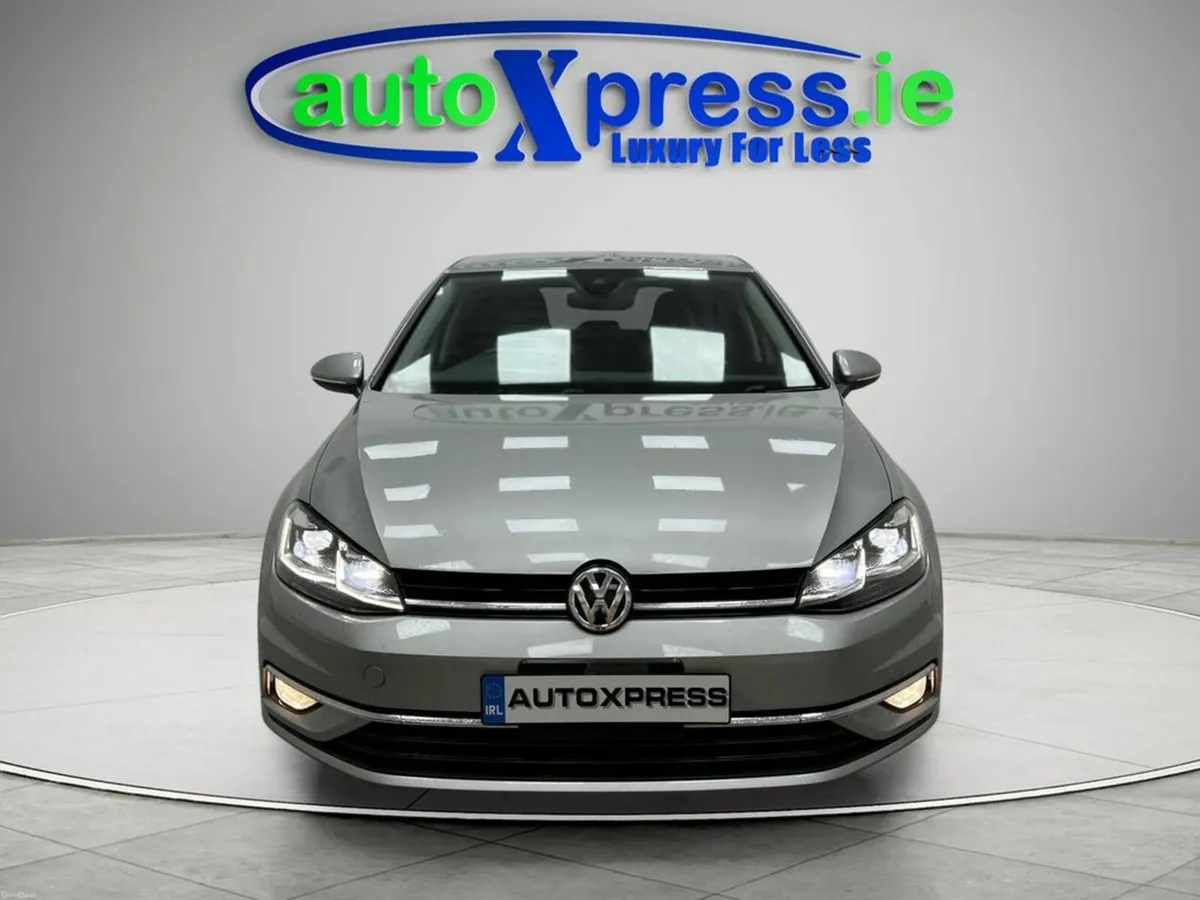 Volkswagen Golf TSI HIGH LINE Automatic - Image 3