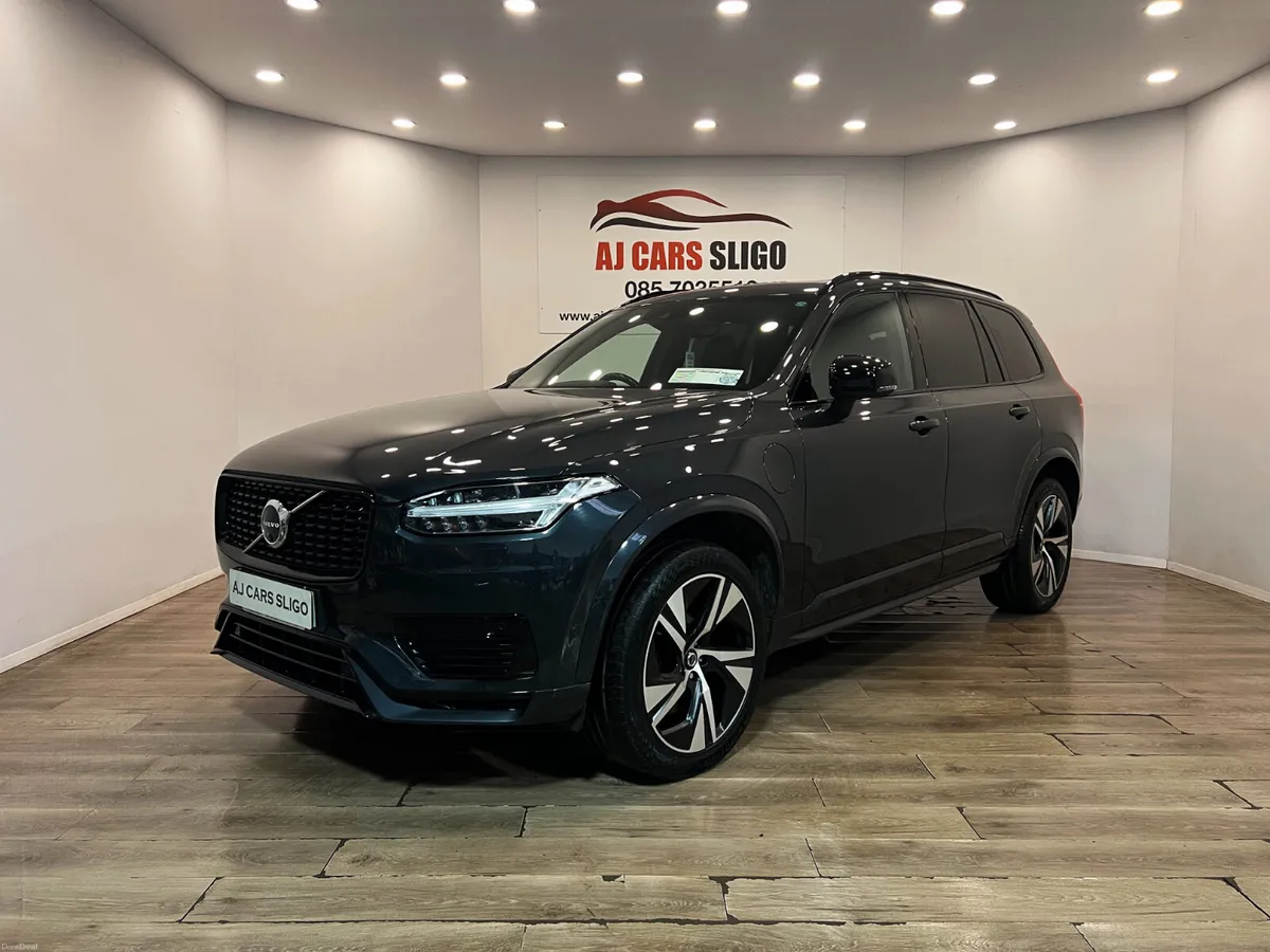 Volvo XC90 R-Design T8 Recharge AWD — 2021 - Image 1