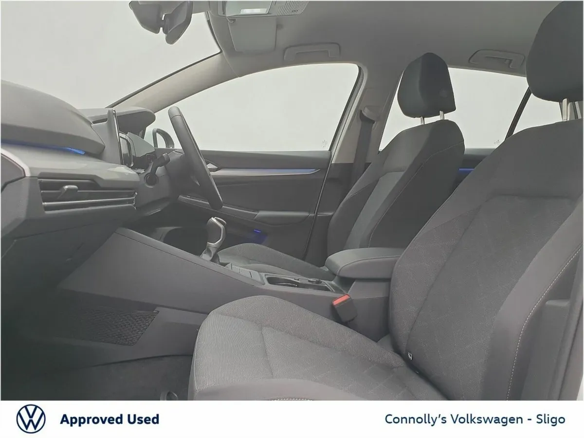 Volkswagen Golf LIFE 1.0 TSI 110HP - Image 4