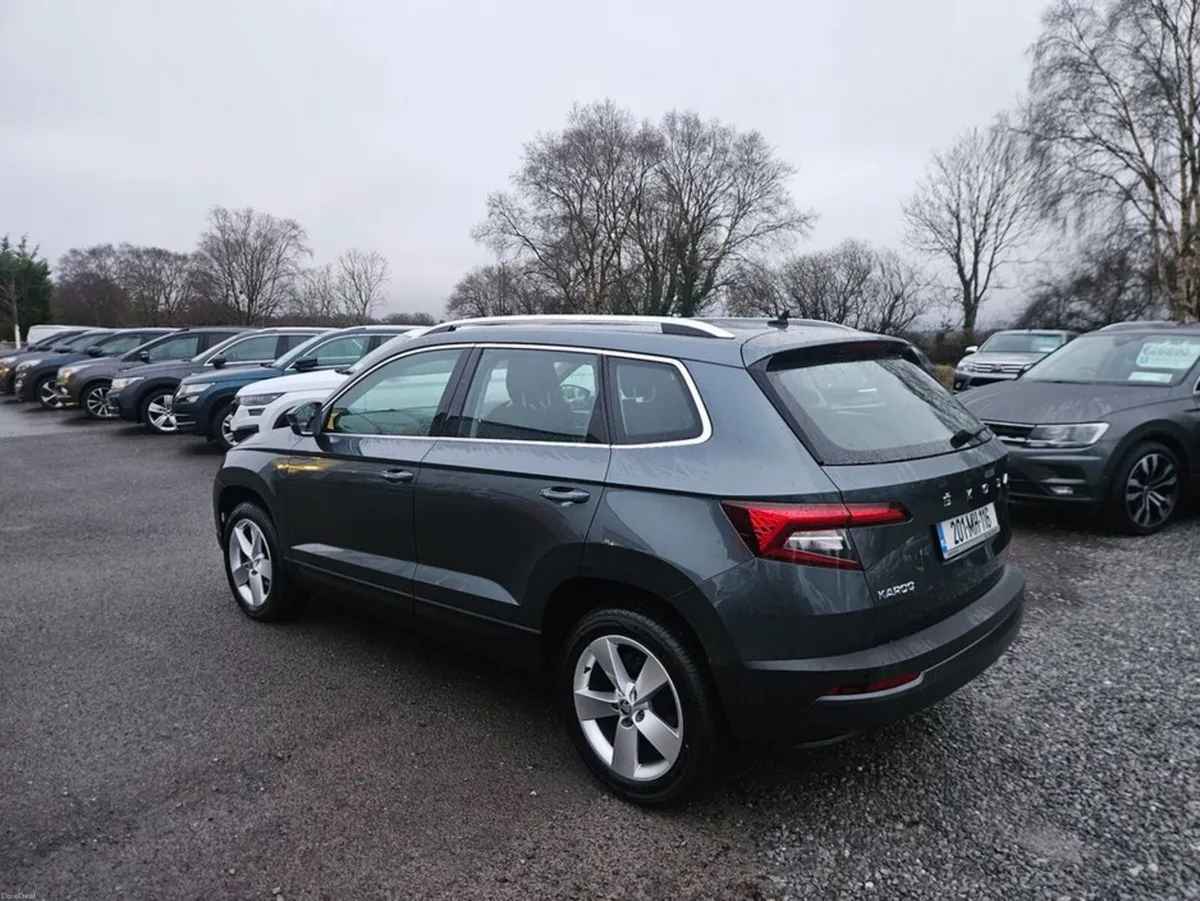 Skoda Karoq Ambition 1.6tdi 115HP 4DR - Image 2