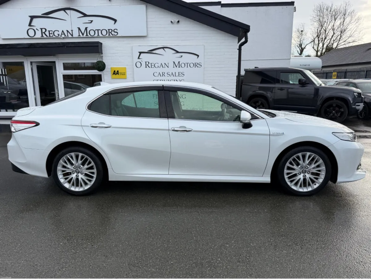 Toyota Camry TOYOTA CAMRY G SPEC- LEATHER PACK 2.5 - Image 2