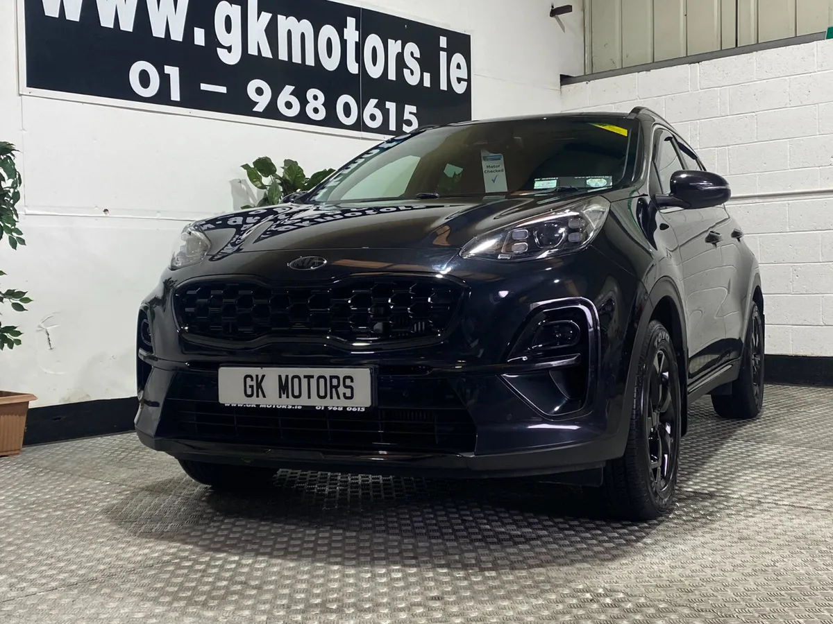 Kia Sportage 2021//BLACK EDITION//DIESEL HYBRID// - Image 2