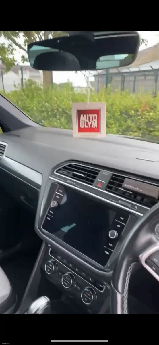 Grey VW Tiguan 2.0 TDI 4Motion R-LINE 5dr DSG - Image 3