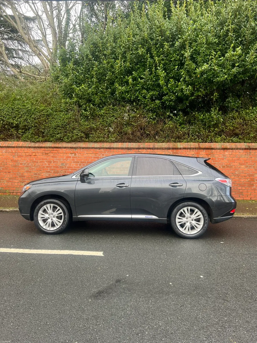 Lexus RX450h 2010 - Image 1