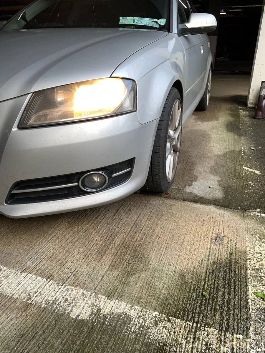 2011 Audi A3 Sportback, 2.0 TDI 140 HP - Image 4