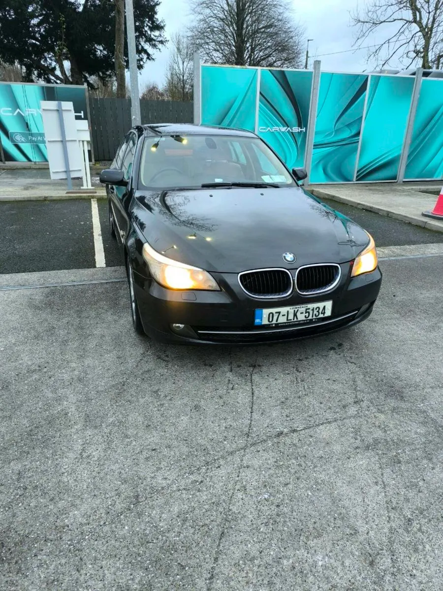BMW 520D 2007 - Image 2