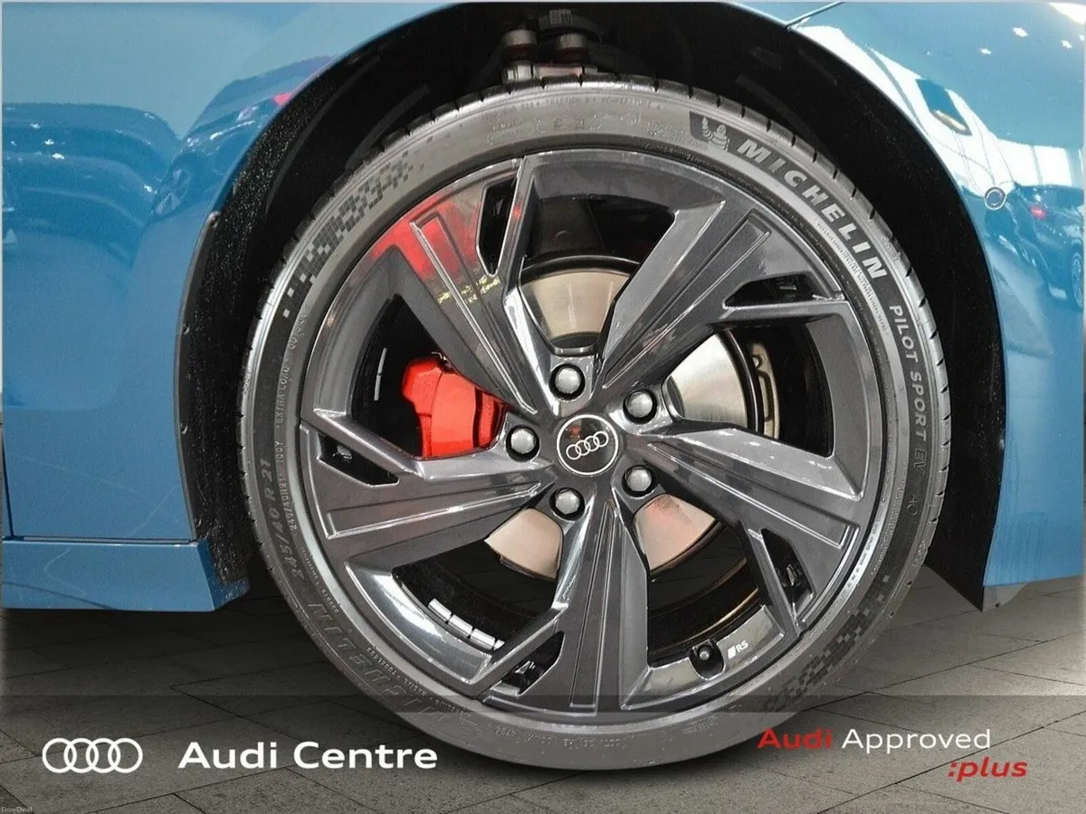 Audi A6 AVANT E-TRON S LINE 4DR AUT - Image 3