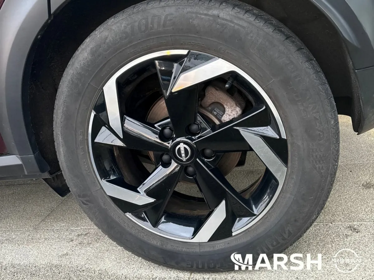 Nissan Juke 1.6 HYBRID SV PREMIUM 5DR - Image 4