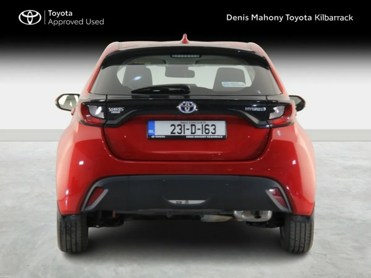 Toyota Yaris 1.5 HYBRID LUNA - Image 4