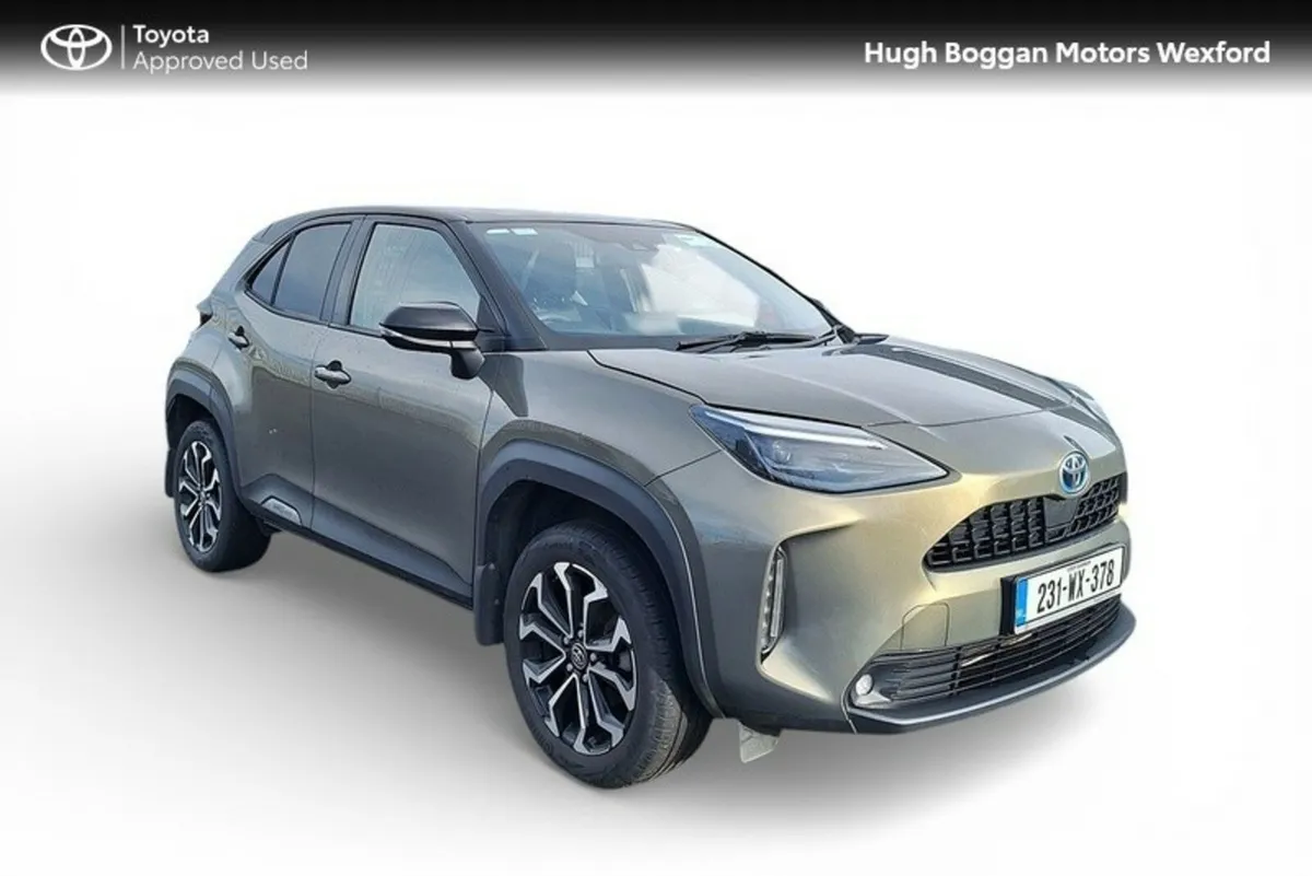 Toyota Yaris Cross LUNA HYBRID, NICE LOW MILEAGE!! - Image 1
