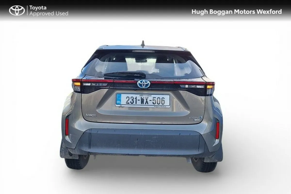 Toyota Yaris Cross LUNA HYBRID, NICE LOW MILEAGE!! - Image 4