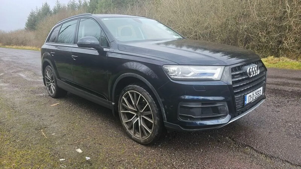 2017 Audi Q7 - Image 1