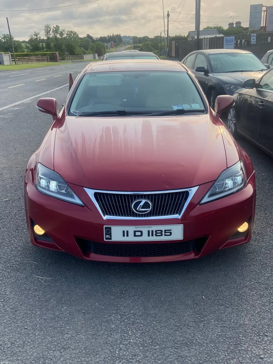 Lexus IS 2011 - Image 1