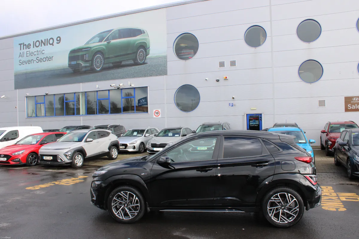 Hyundai KONA 2023 - Image 2