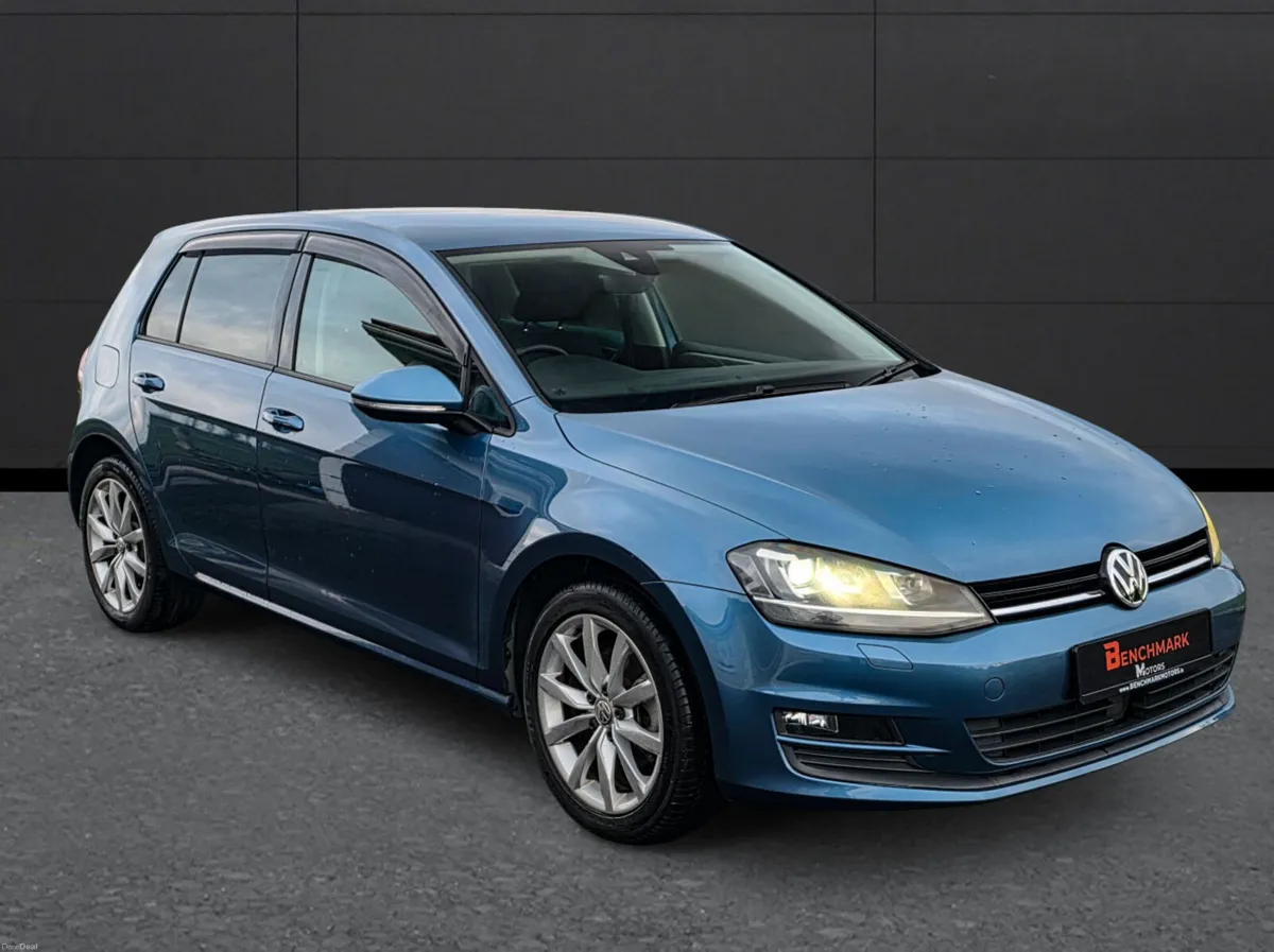 Volkswagen Golf 2017 1.2 Auto 1 year warranty - Image 1