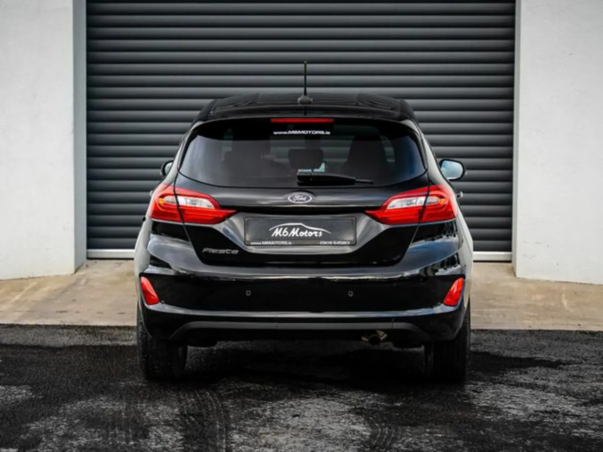 Ford Fiesta Titanium *One owner* - Image 3