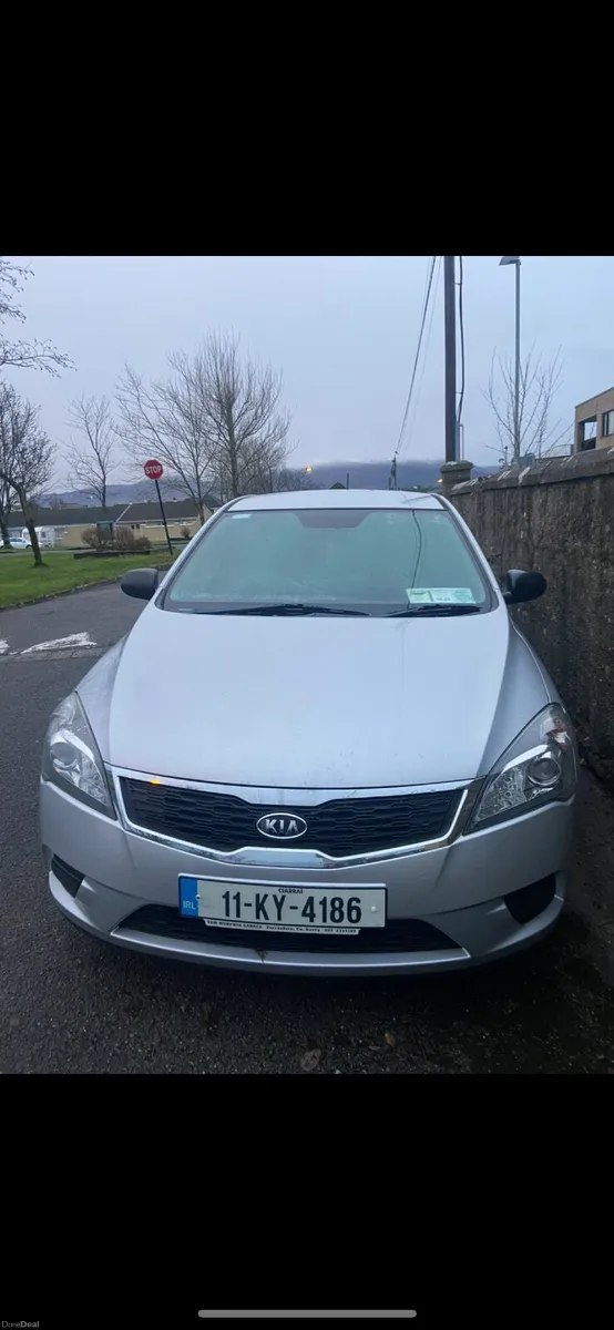Kia Ceed 2011 - Image 4