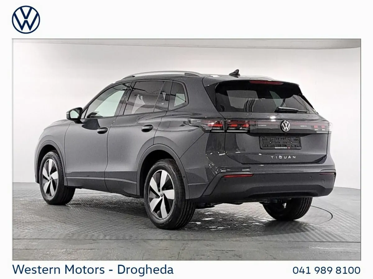 Volkswagen Tiguan EDITION 75 DIESEL AUTOMATIC *BRA - Image 4
