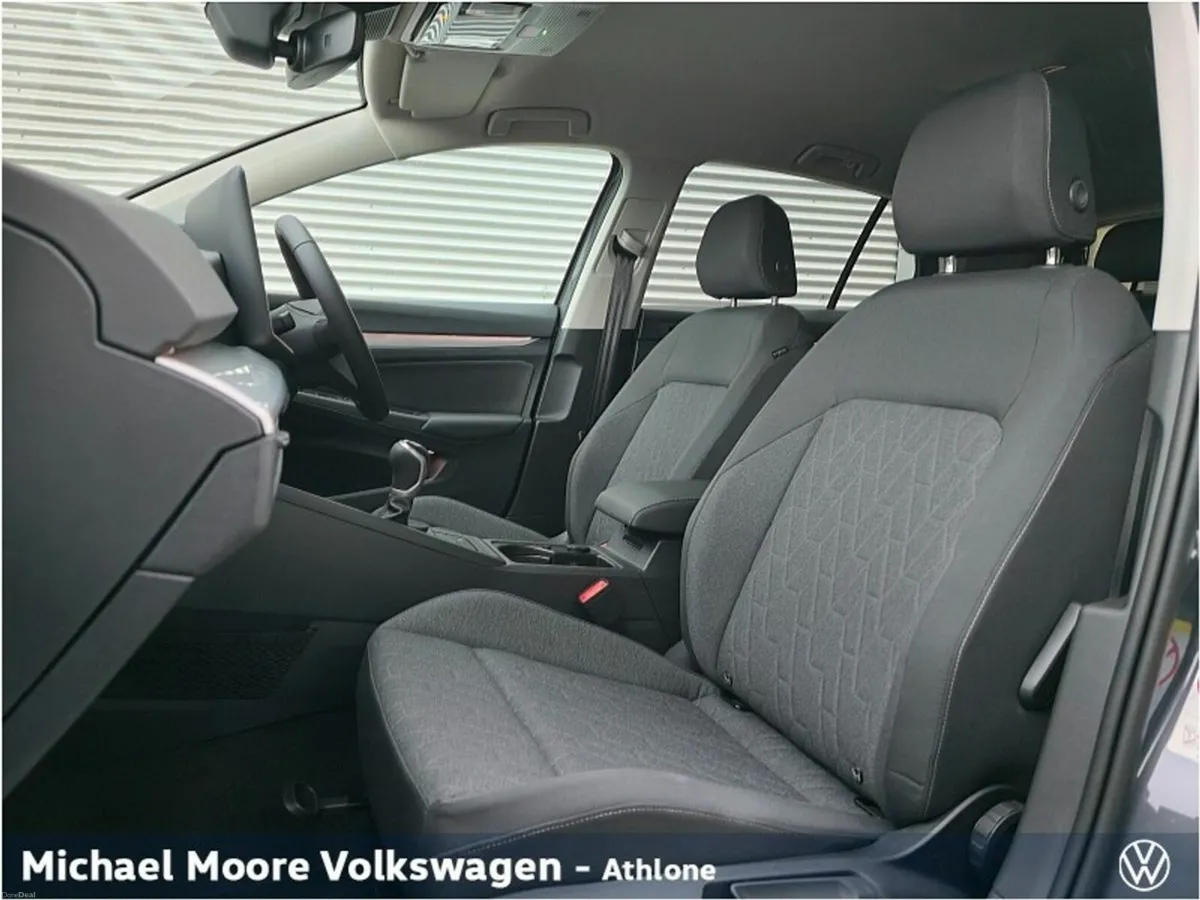 Volkswagen Golf GOLF EDITION 75 2.0 TDI 116BHP - Image 4