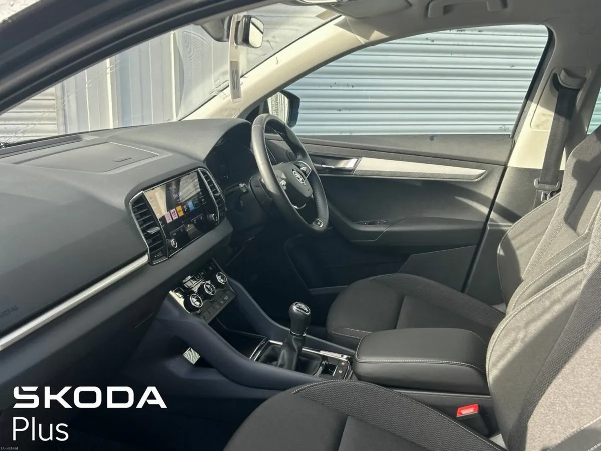 Skoda Karoq AMBITION 2.0 TDI 115 BHP - Image 4