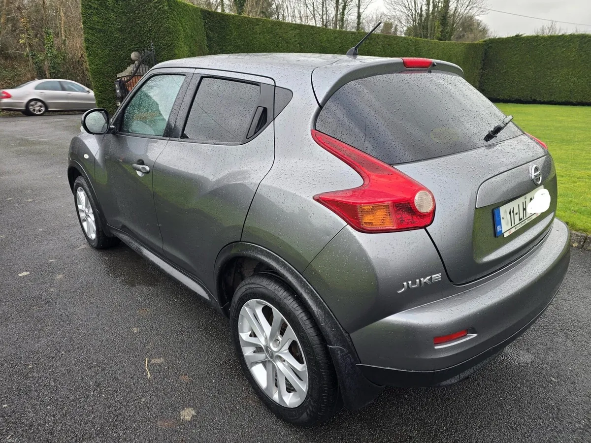 2011 Nissan Juke SPORT - Image 4
