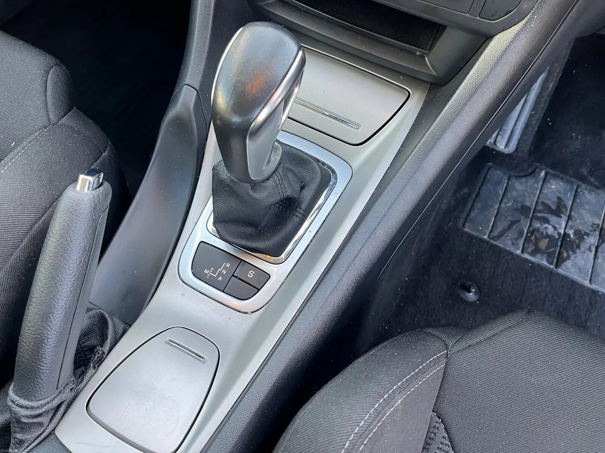131 Citroen c5 automatic Tax& Nct - Image 6