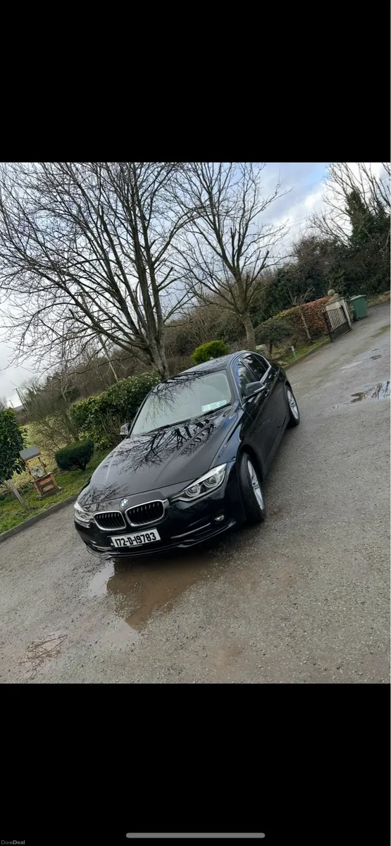 2017 Bmw 3-series 1.5 **added car play ** - Image 1
