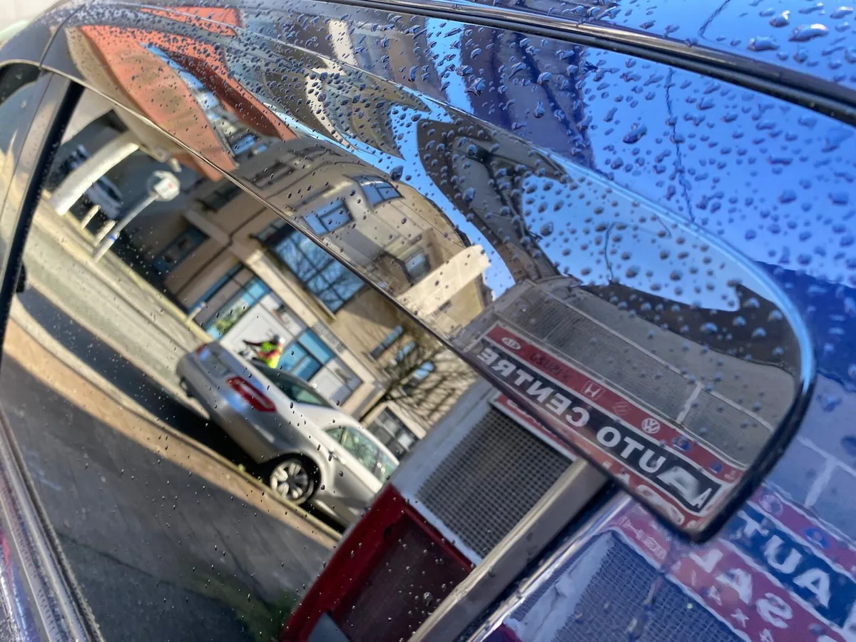 Toyota Vitz 2019 - Image 4