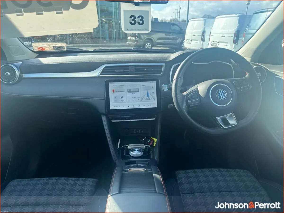 MG ZS Auto Excite **TINY MILEAGE** - Image 4