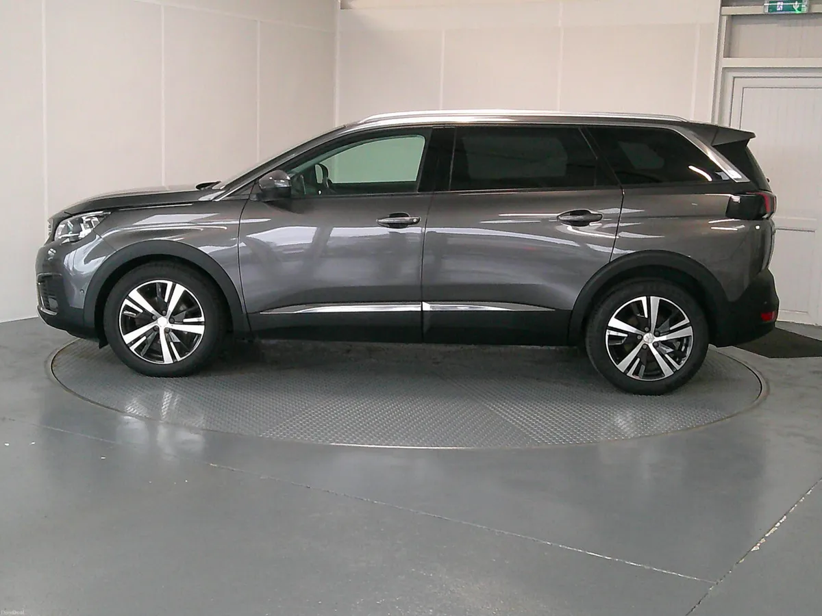 Peugeot 5008 2019 - Image 4