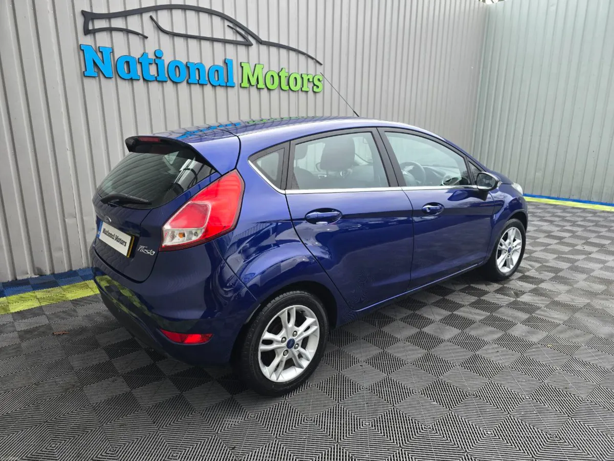 2017 Ford Fiesta 1.0 Petrol ZETEC - Image 3