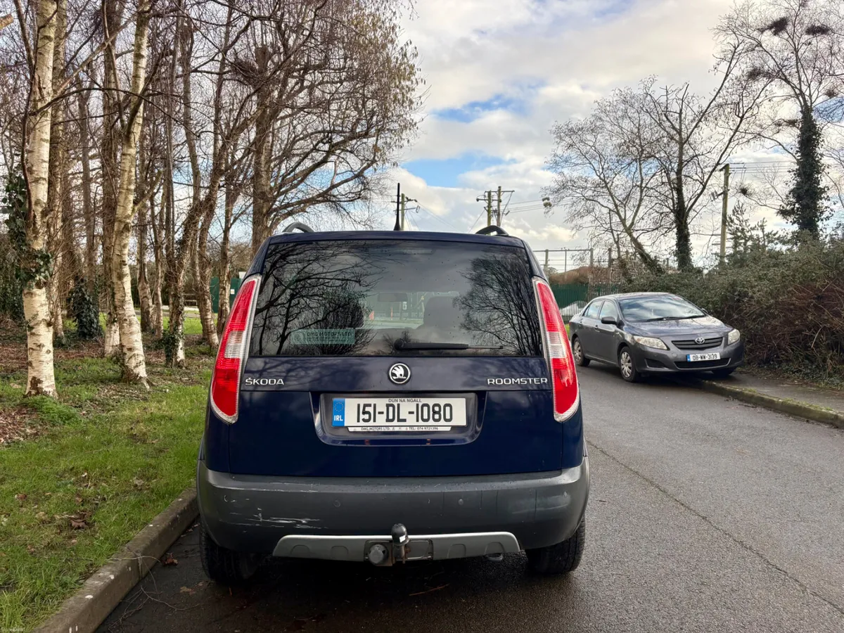 2015 Skoda Roomster 1.2 tsi automatic - Image 4