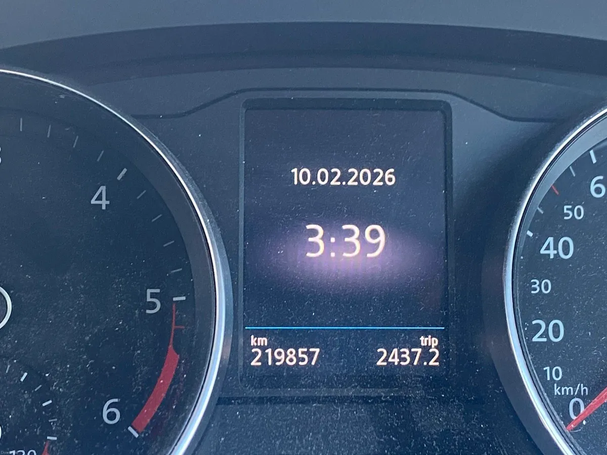 Volkswagen Passat High Line Full Service History - Image 3