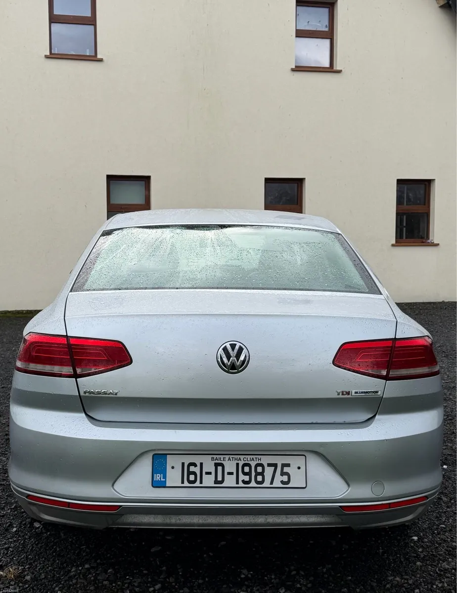 Volkswagen Passat 1.6 Diesel-Fresh NCT till 2028. - Image 4